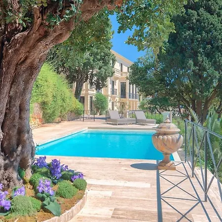 Luxury 5l, Monaco View Villa *