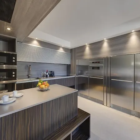 Villa Luxury 5l, Monaco View